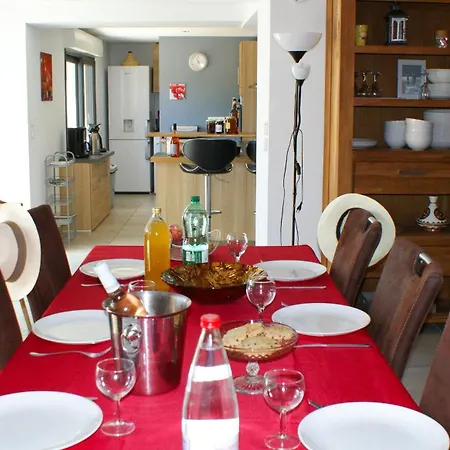 De Leoli Ardeche Holiday home *